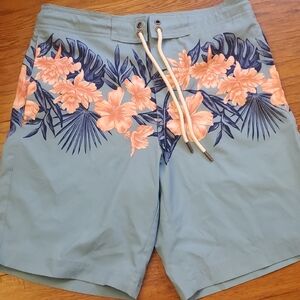 American Eagle Outfitters Tropical Floral Board Shorts